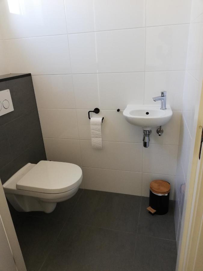 Hooivak Apartment Hollum  Bagian luar foto